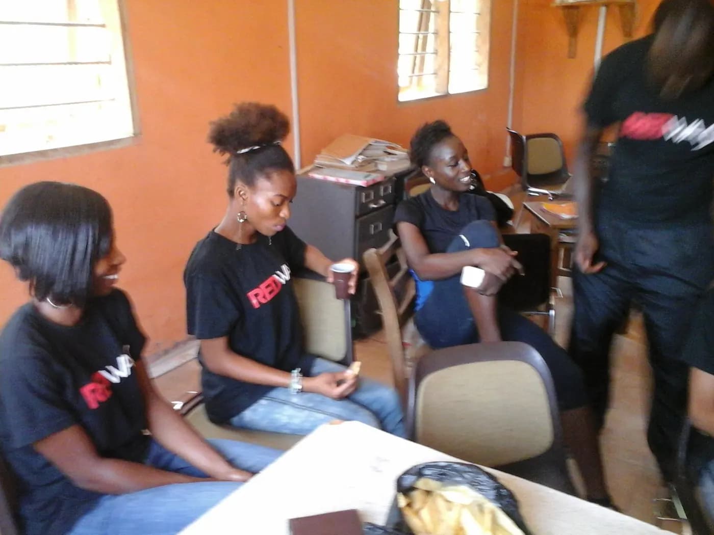 Resting between sessions · Accra, 5 April 2014