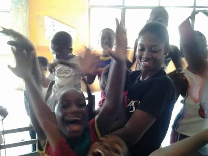 Hands up at the end of a session · Accra
